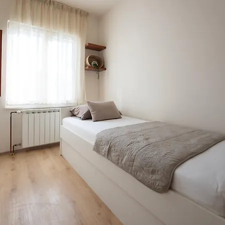 Adriatic Opal With Terrace And Private Parking * Zadar